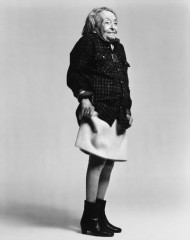 margueriteduraswriterparismay211993richardavedon.jpg